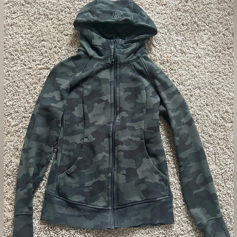 lululemon athletica Camouflage Jacket - Green and Black